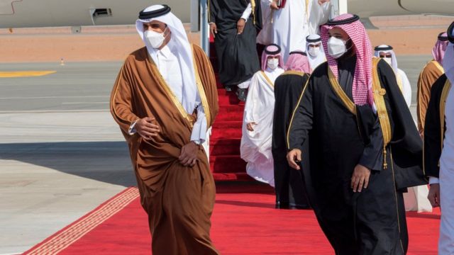 أزمة اقتصاد قطر وفرصة المصالحة السعودية القطرية