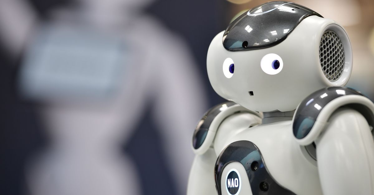 علاقة حميمية مع روبوت هي السائدة في عام 2050