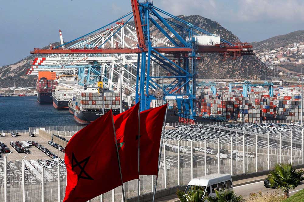 الإقتصاد والصحة والتحول الرقمي أهم قضايا المغرب 2021-2026
