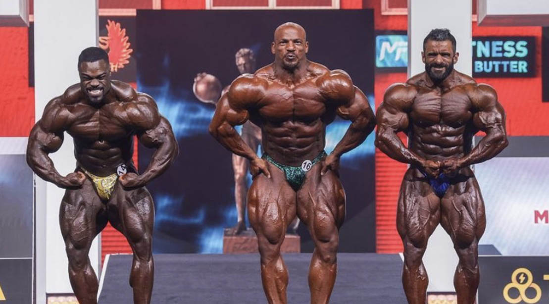 عندما يصبح العري مشكلة أكبر من الجوع وأكل الربا