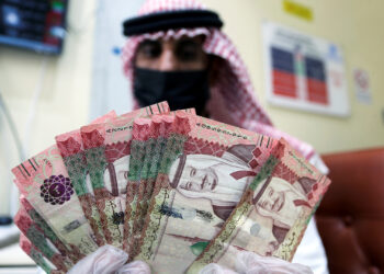 خفض ضريبة القيمة المضافة في السعودية أو إلغائها غير منطقي