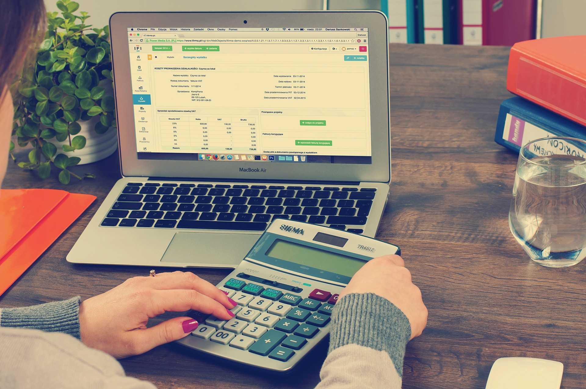 كيف تحمي استثماراتك عند رفع أسعار الفائدة الأمريكية والمحلية؟