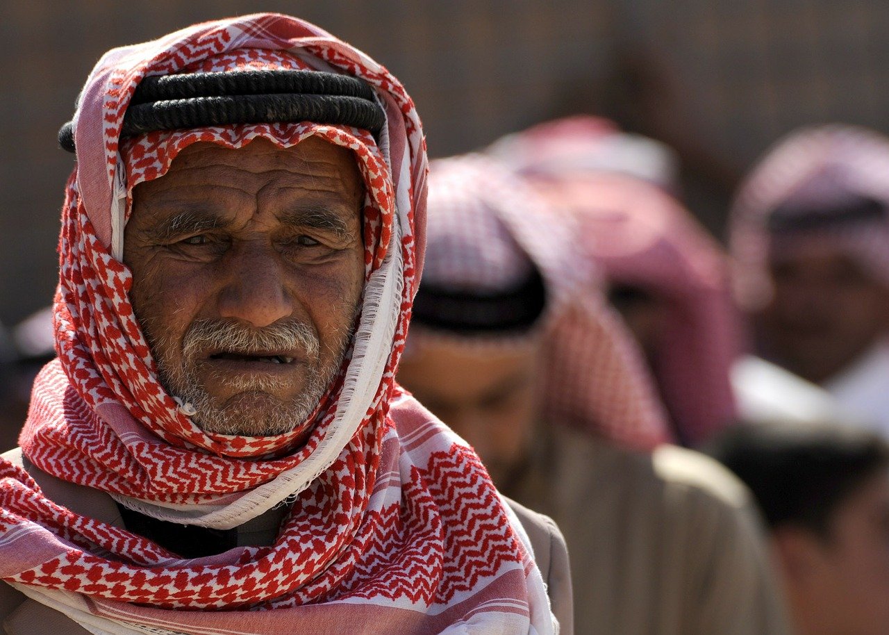 هكذا سيدفع المواطن العربي ثمن حرب أوكرانيا وروسيا