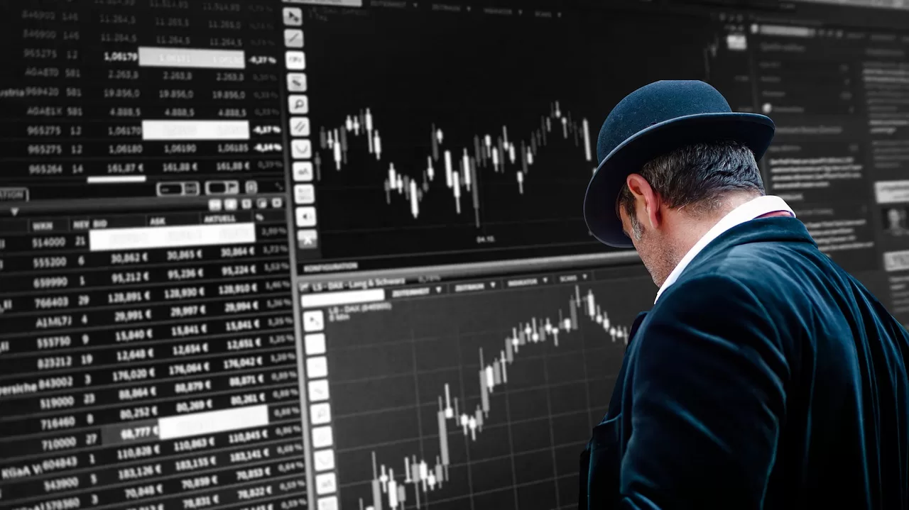 كيفية ربح 300 دولار شهريا من أوليمب تريد Olymp Trade