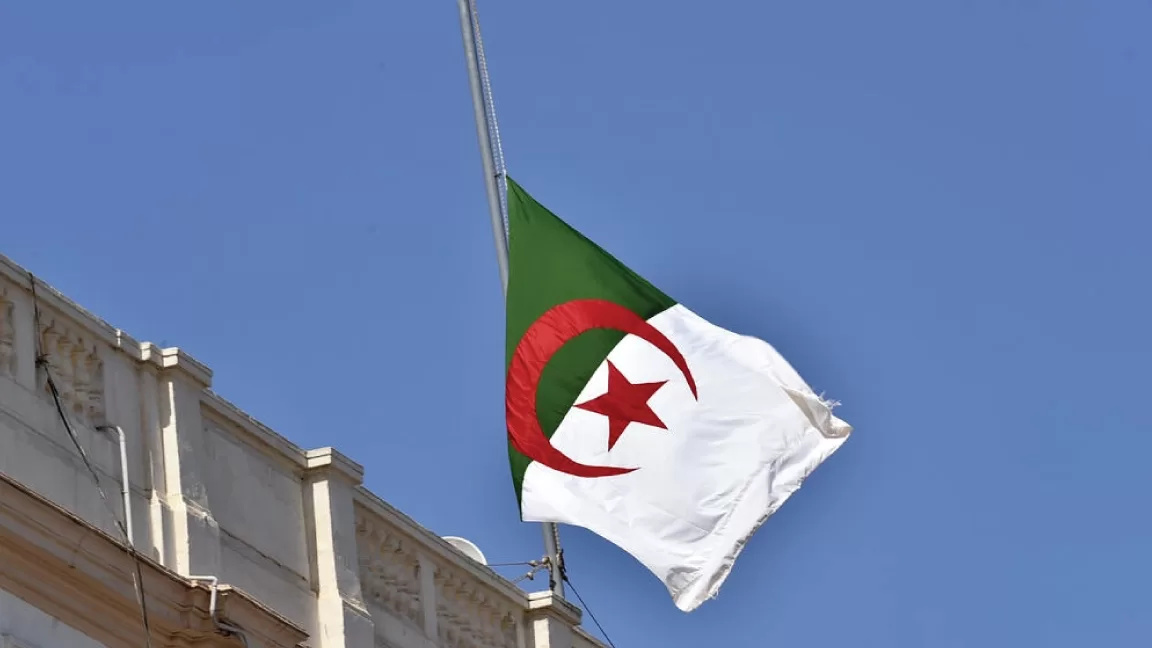 خلافات الجزائر مع دول الخليج ومصر والأردن والمغرب