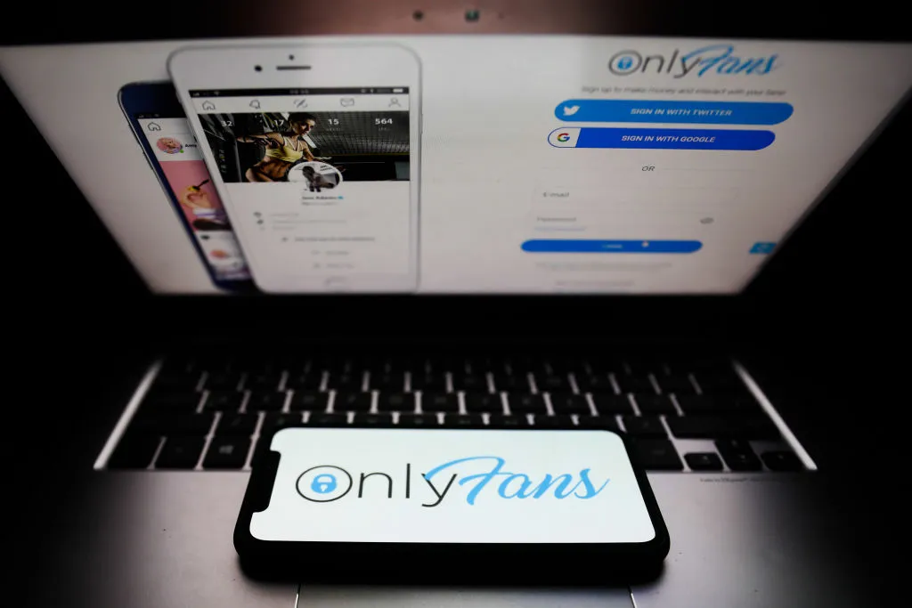 حذار من رابط تحميل تطبيق OnlyFans وتنزيل اونلي فانز مهكر