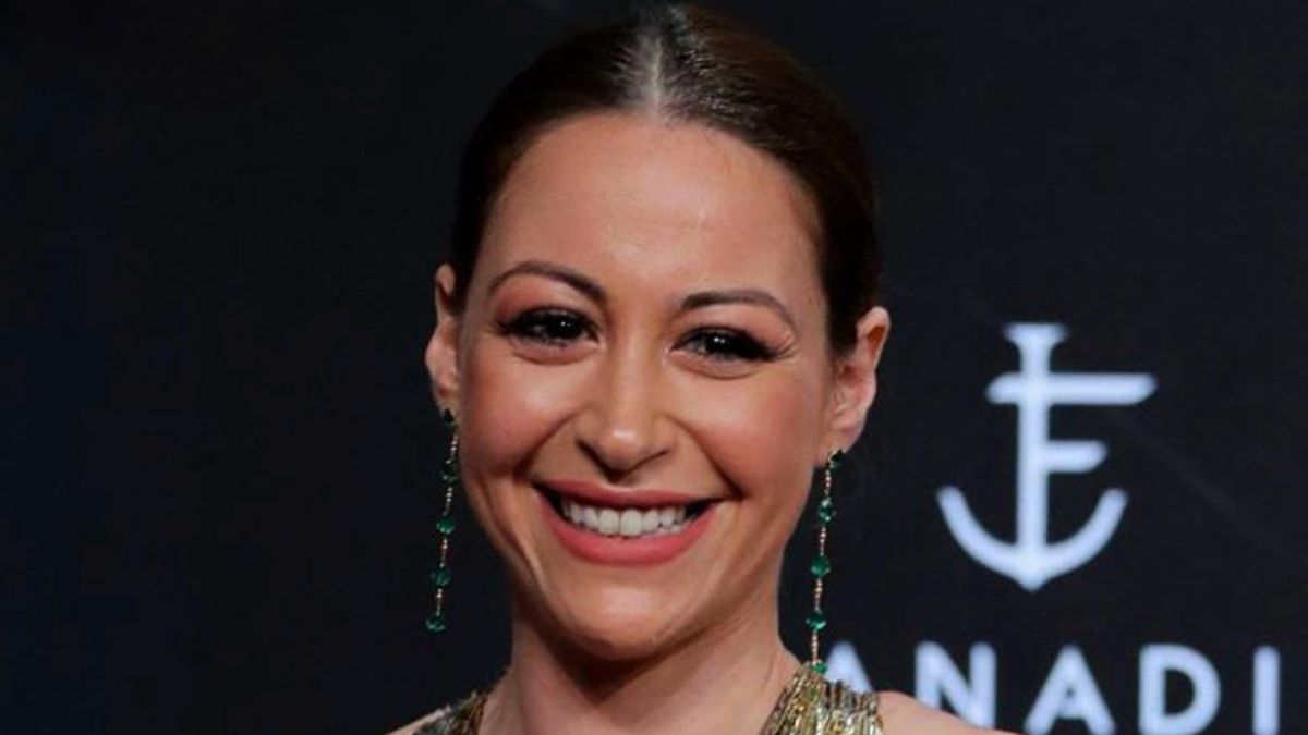 حقيقة حبس منة شلبي: هل فعلا ستدخل إلى السجن؟