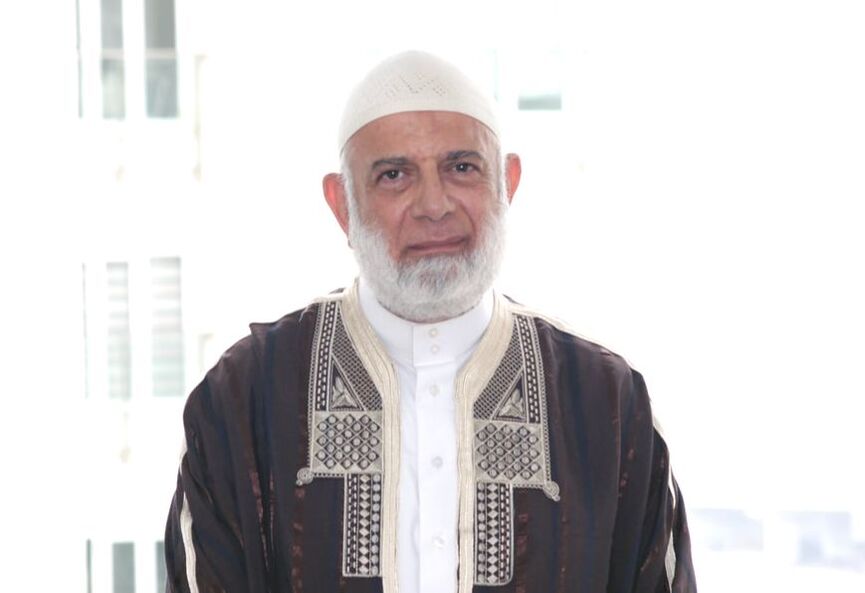 وجدي غنيم يعود منتصرا إلى مصر مع أكثر من 700 إرهابيا آخر