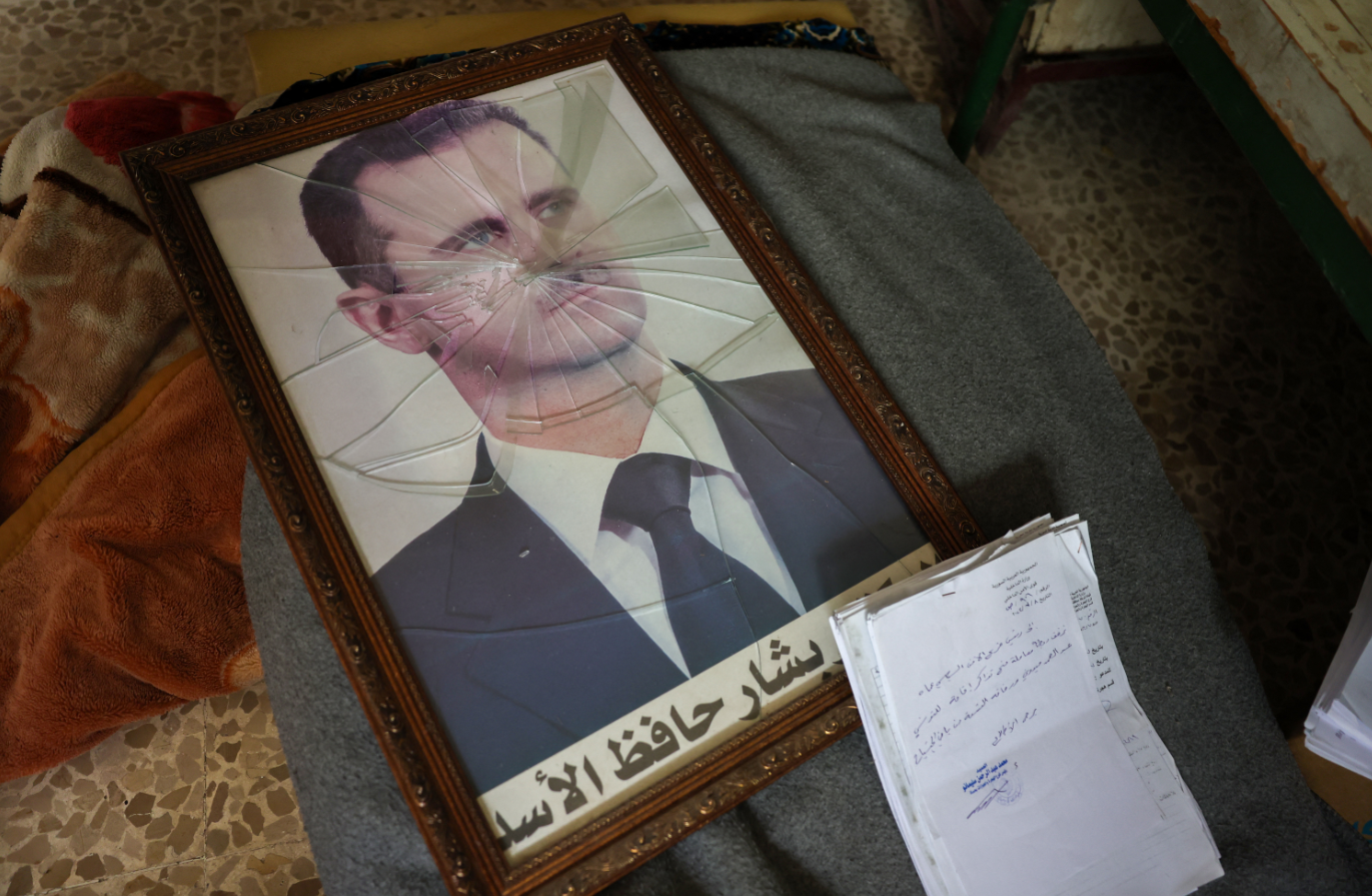 لغز سقوط النظام السوري وهروب بشار الأسد بدون مقاومة