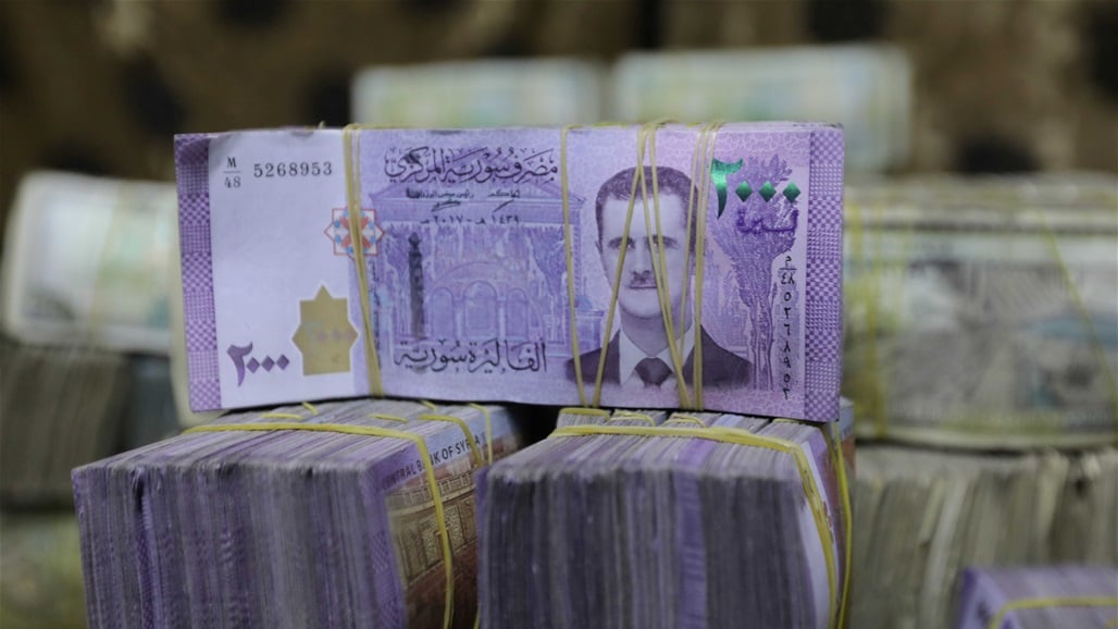 توقعات الليرة السورية بعد رفع العقوبات الأمريكية عن سوريا