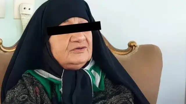 كلثوم أكبري