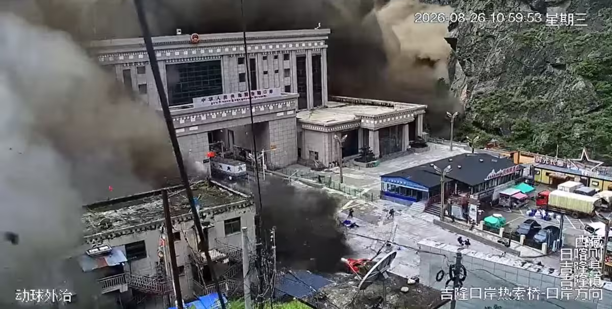 فيضانات نيبال